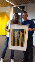 Schoonmaakbedrijf Hofs en Vitesse veilen shirt tijdens Benefiet avond voor Stichting Energy4All